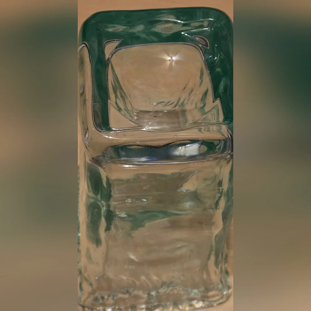 N/A recycled glass